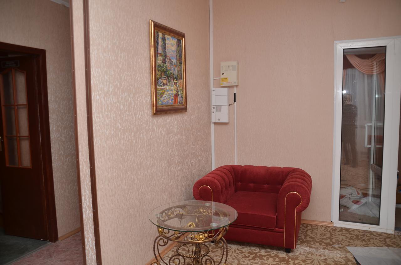 Centralnyi Hotel Poltava Luaran gambar